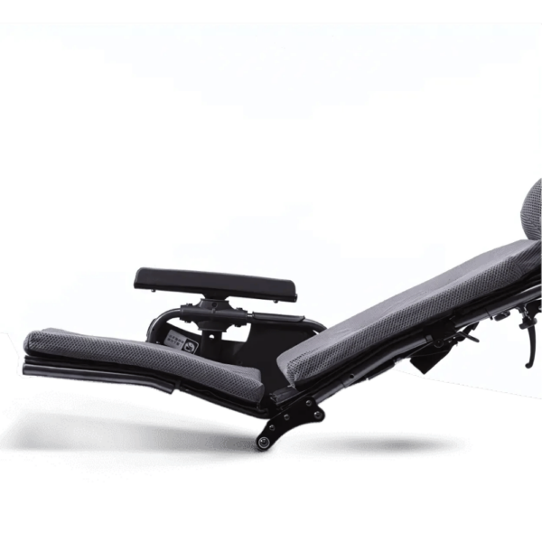 Karma MVP 502 Recliner Wheelchair - Image 6