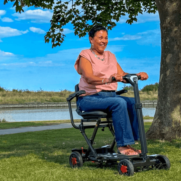 LuXe Mobility CarbonLite Carbon Fibre Lightweight Folding Mobility Scooter - Image 6