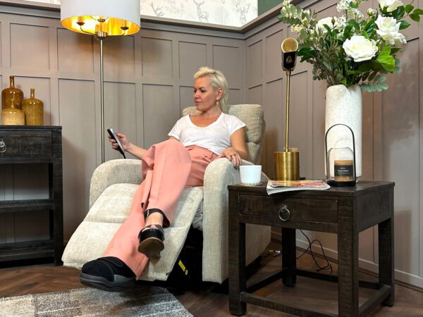 LuXe Mobility Riser Recliners Blog Image