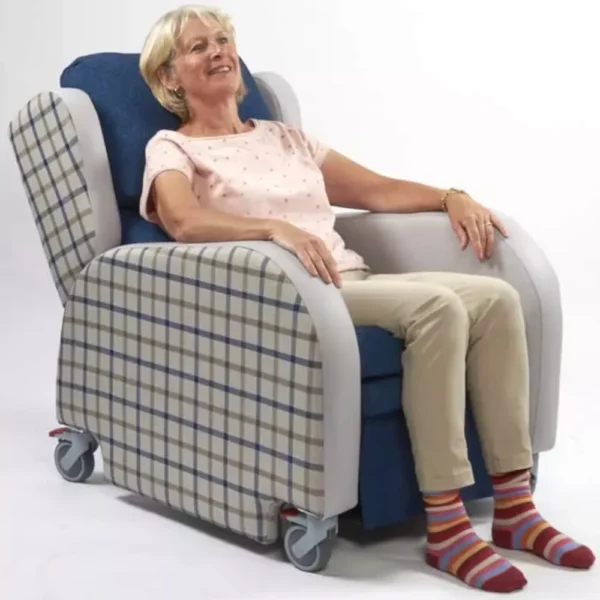 Nexus Alpha Plus Chair - Image 2