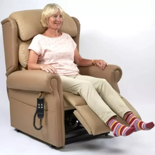 Primacare Monza Riser Recliner - Image 2