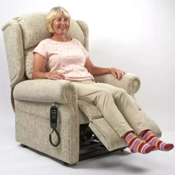 Primacare Brecon Single Motor Chair