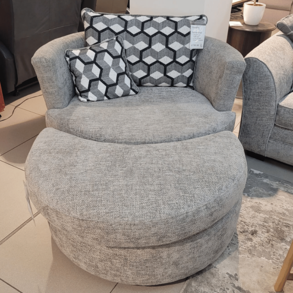 (EX-DEMO) Diamond Twister Chair