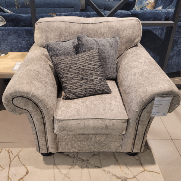 (EX-DEMO) Globe Standard Chair