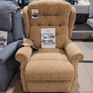 (EX-DEMO) Woburn Cloud Zero Reclining Chair