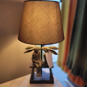 (EX DEMO) Kissing Rabbits Table Lamp
