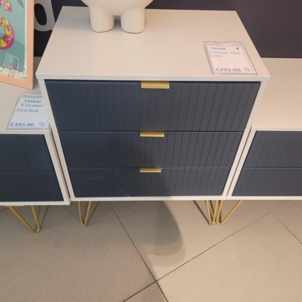 Linear Three Drawer Midi Box