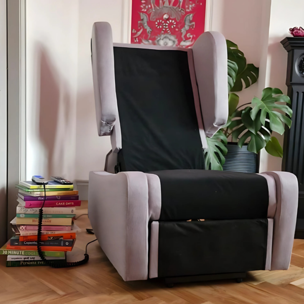 LuXe Mobility Meadowrise Riser Recliner - Image 9