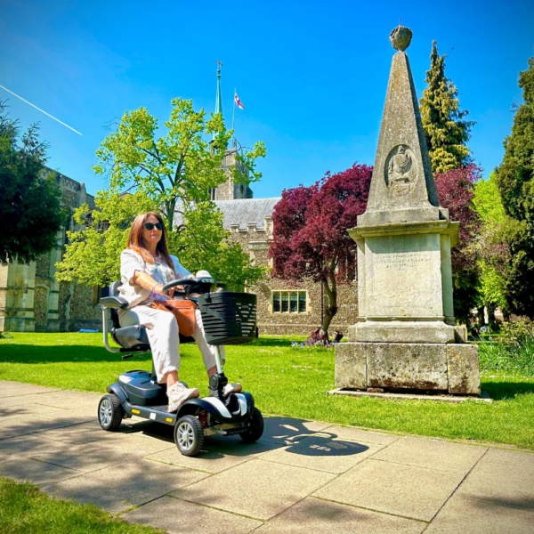 LuXe Mobility X200 Lite Mobility Scooter - Image 3