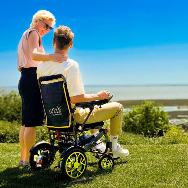 LuXe Mobility Xenith Remote Control Powerchair