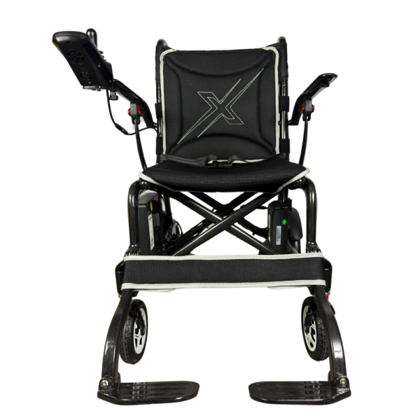 LuXe Mobility Xonic Carbon Fibre Folding Powerchair - Image 3