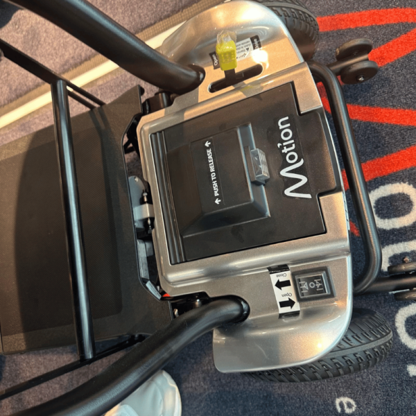 (Ex-Demo) Motion Healthcare eDrive Mobility Scooter - Image 5