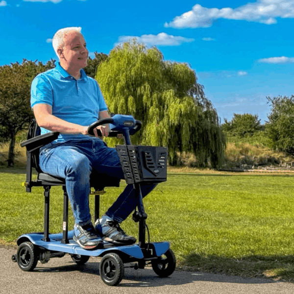 LuXe Mobility AtomiX Folding Mobility Scooter