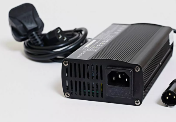 8 Amp Lead Acid Battery Charger