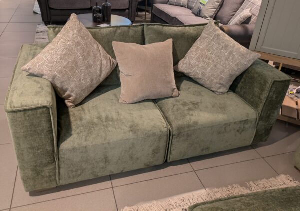 (EX DEMO) Bodhi 2-seater sofa