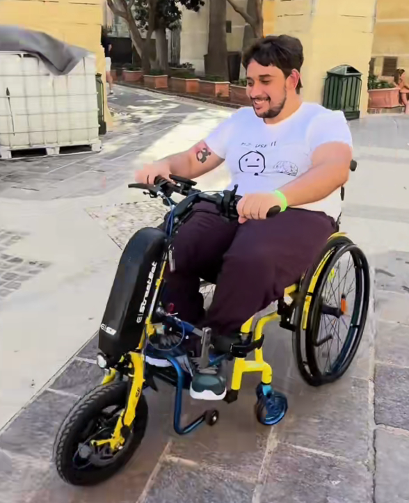Luca using his prescriptive product on the streets of Malta