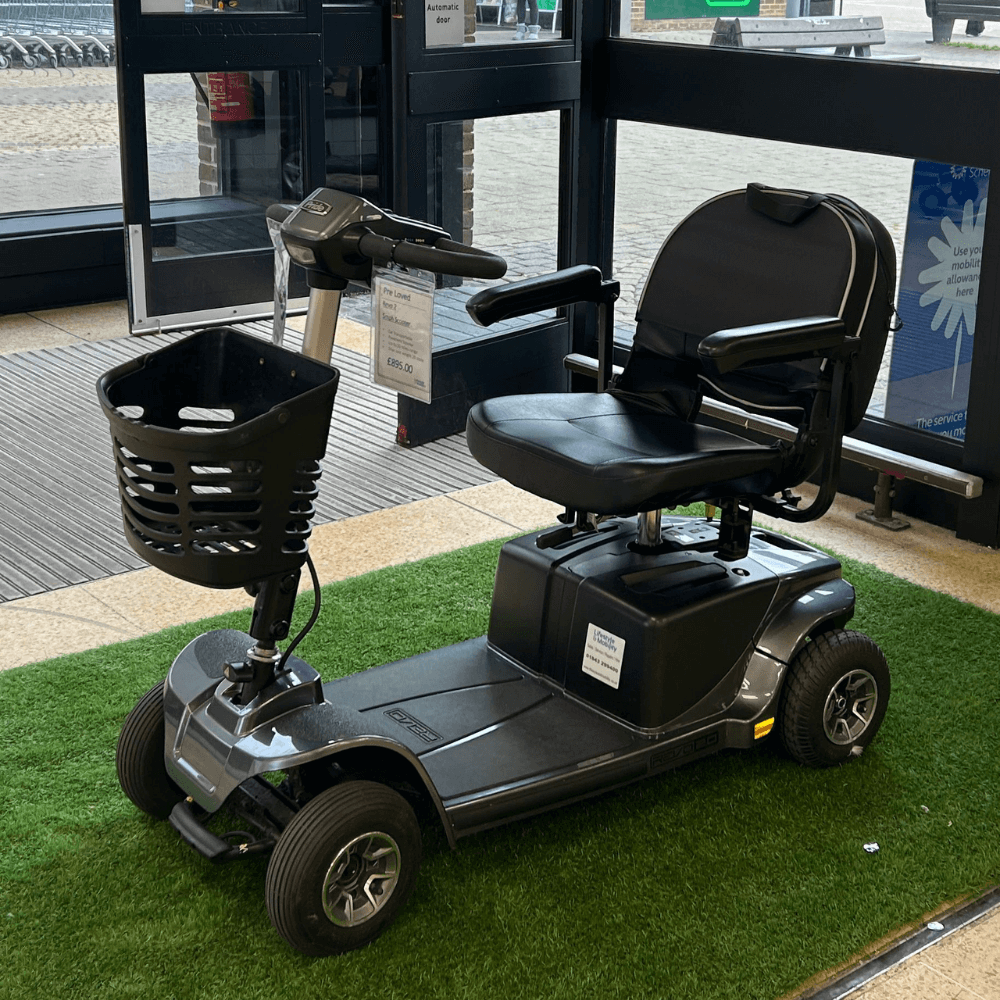 (Pre-Loved) Pride Revo 2 Mobility Scooter