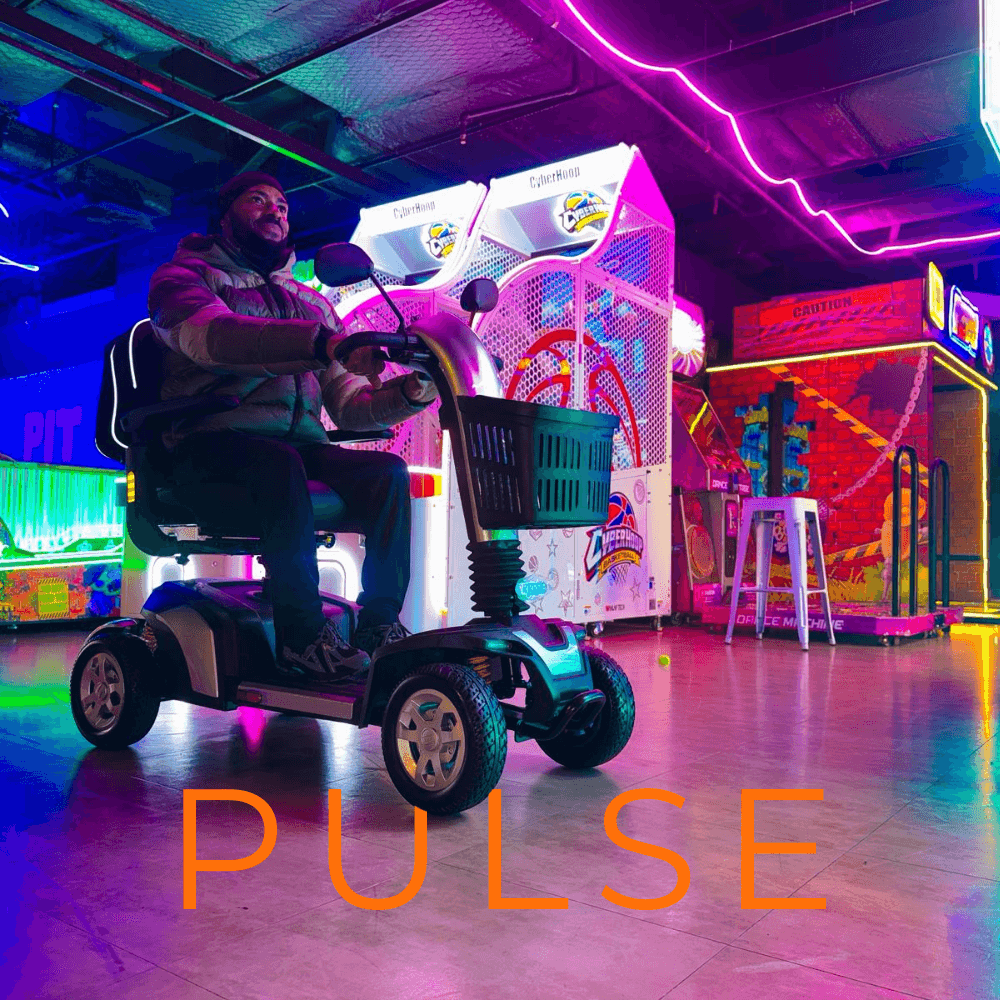Pulse 6mph Medium Scooter